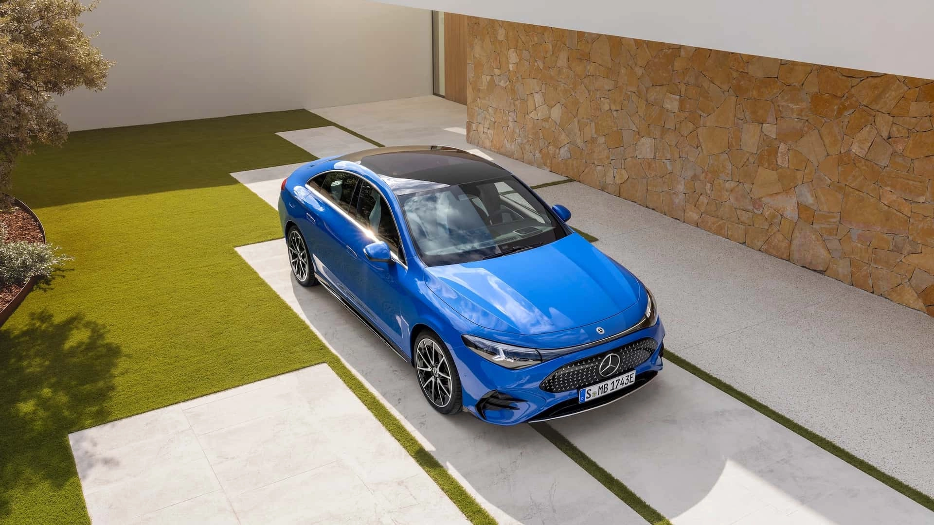 Mercedes benz cla class (2)